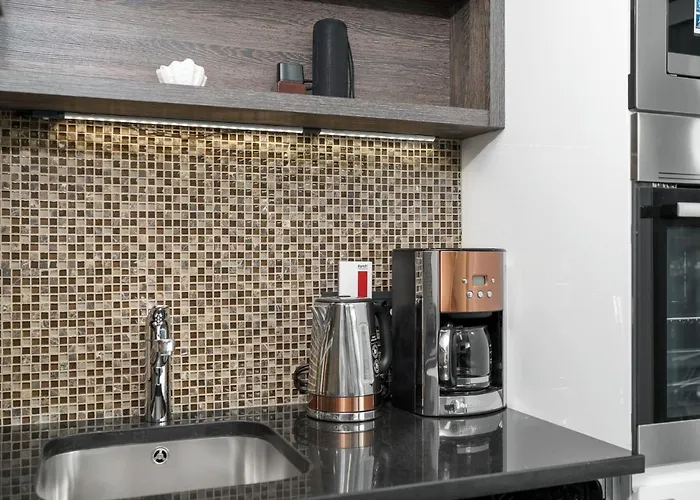 Alexandra Appartement *